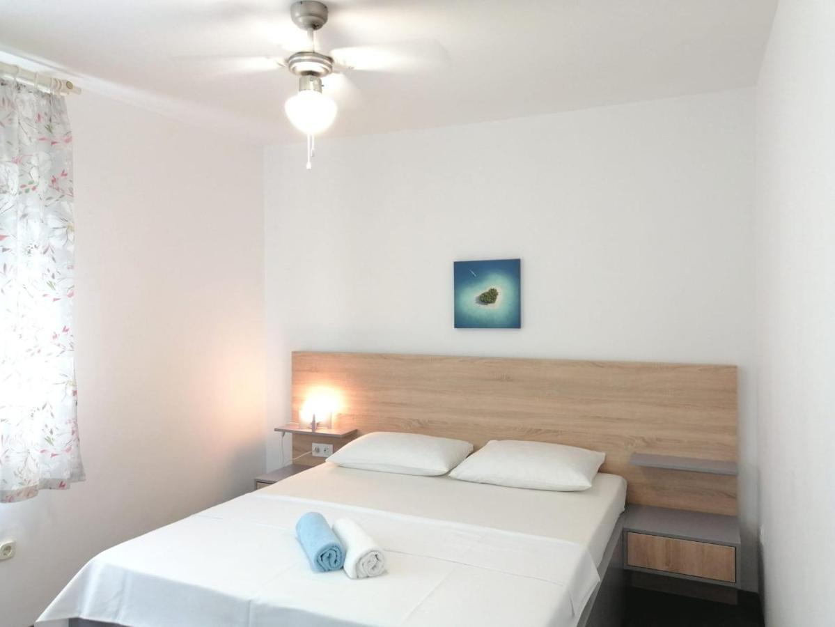 Lovely Sea View House In Malinska Island Krk Εξωτερικό φωτογραφία