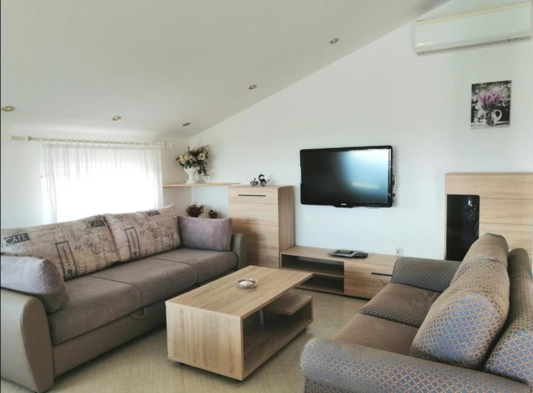Lovely Sea View House In Malinska Island Krk Εξωτερικό φωτογραφία